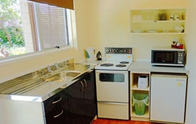 fully equipped kitchen